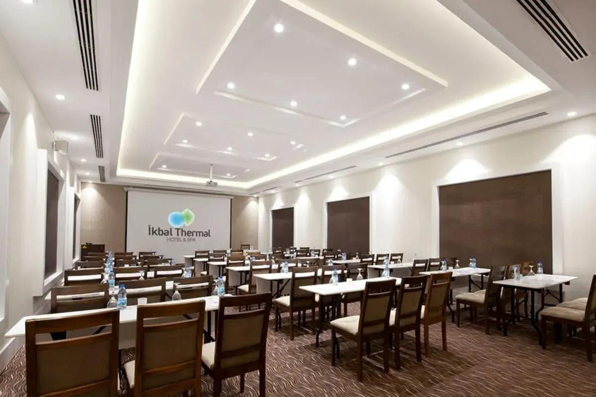 İkbal Thermal Hotel & Spa mobil görsel 44