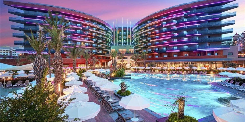 Kirman Calyptus Resort & Spa
