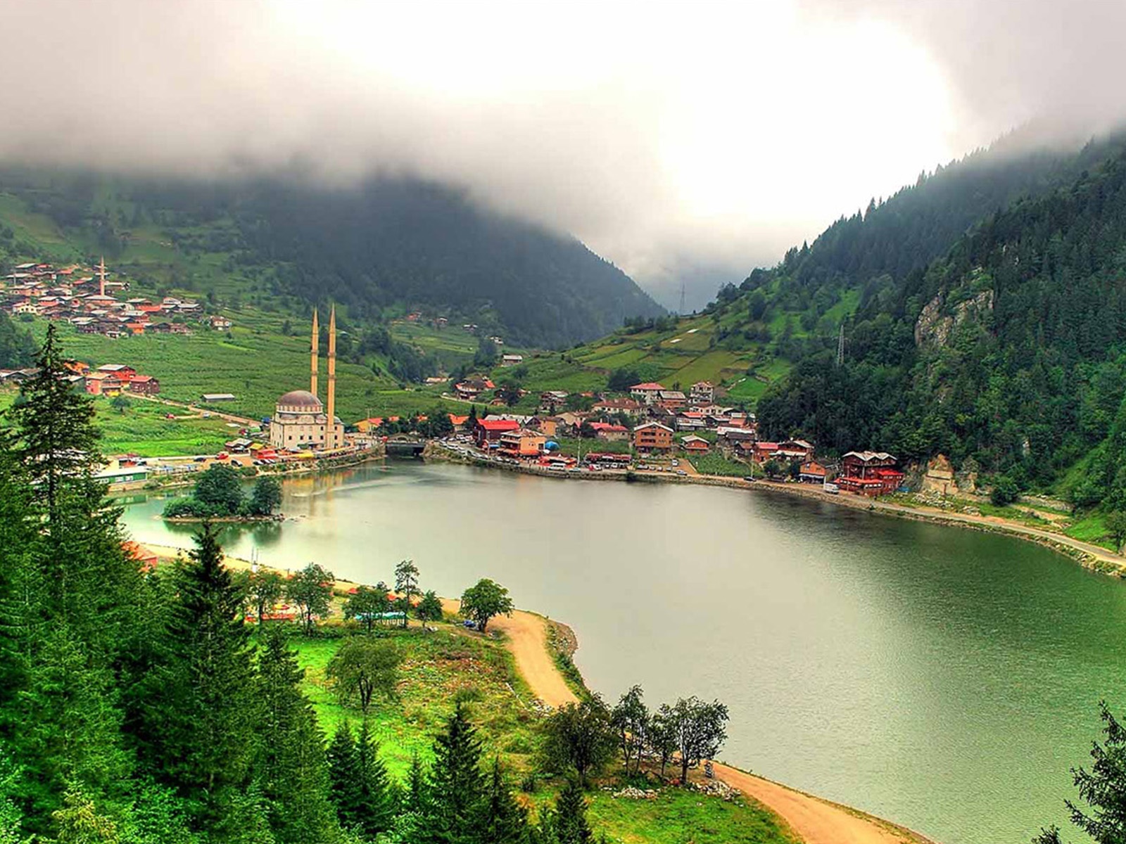 Karadeniz Yaylalar ve Batum Turu - 3 Gece 4 Gün